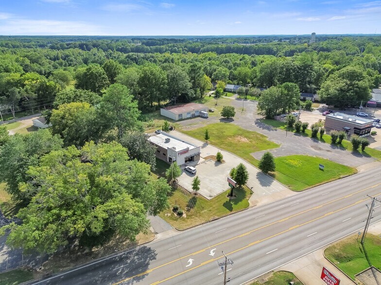 More Photos Of 1400 Highway 72 E, Corinth Health Club For Sale