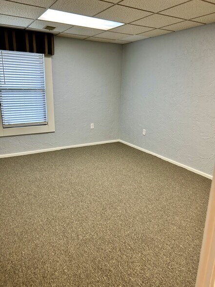 More Photos Of 4920 Reed Rd, Columbus Loft Creative Space For Lease