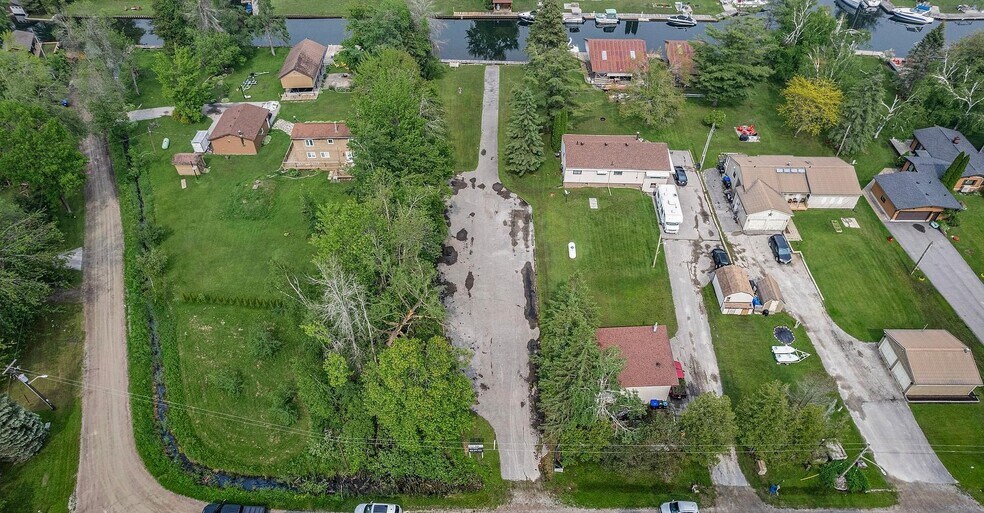 More Photos Of 1000 Strawberry Island, Rama Land For Sale