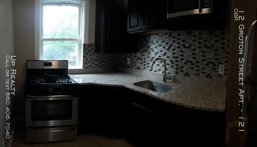 More Photos Of 12-16 Groton St, Hartford Apartments For Sale
