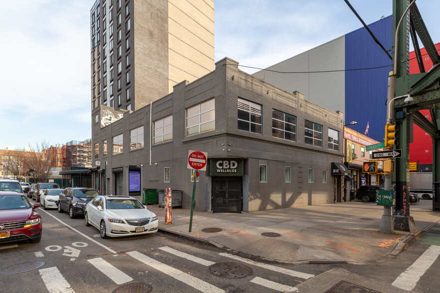 Primary Photo Of 3001-30-03 Northern Blvd, Astoria Office For Sale