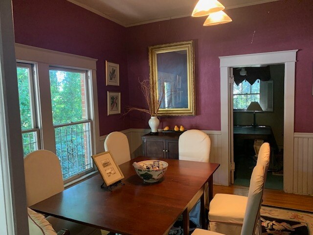 More Photos Of 103 W Stone Ave, Greenville Office For Sale