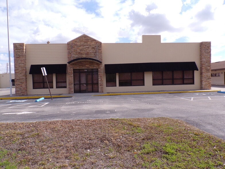 More Photos Of 1818 Harden Blvd, Lakeland Office For Lease