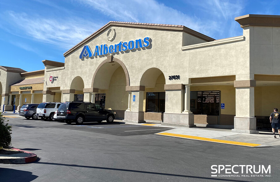 Primary Photo Of 27613-27677 Bouquet Canyon Rd, Saugus Unknown For Lease