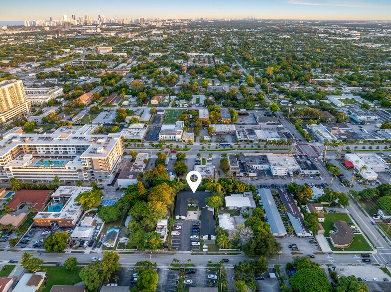 More Photos Of 2314 Polk St, Hollywood Apartments For Sale