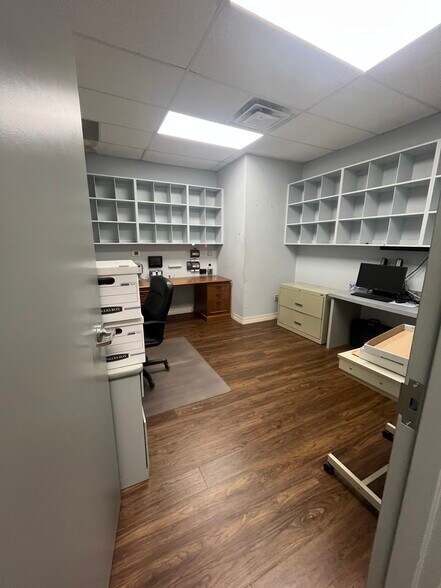 More Photos Of 7500 Appling Center Dr, Memphis Warehouse For Sale
