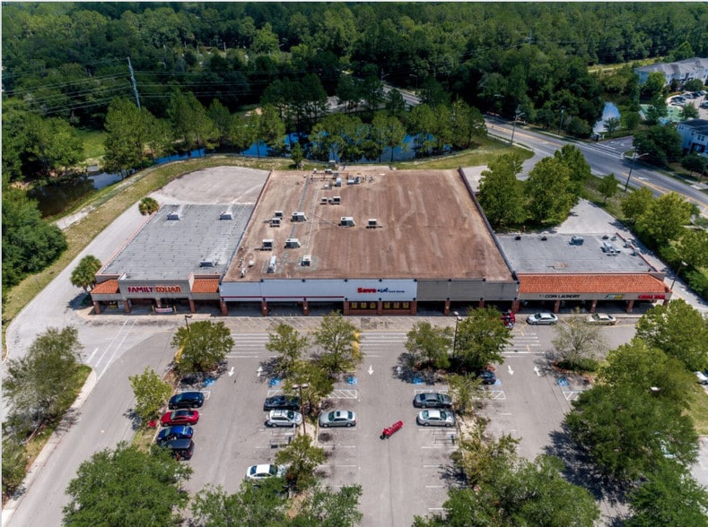 More Photos Of 2286-2308 SE Hawthorne Rd, Gainesville General Retail For Sale