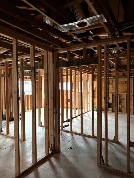 More Photos Of 1005 Hogan St, Houston Storefront Retail Office For Sale