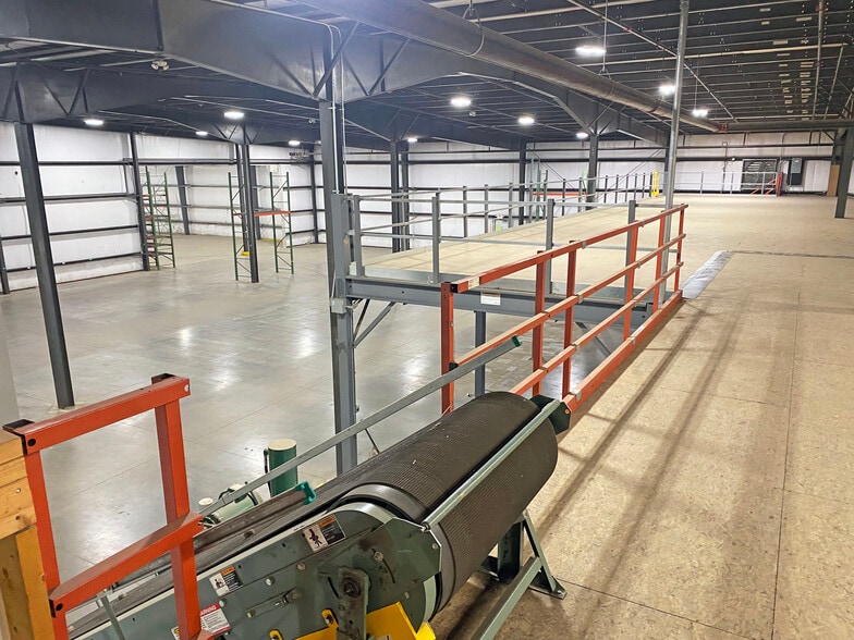 More Photos Of 340 Presumpscot St, Portland Warehouse For Sale