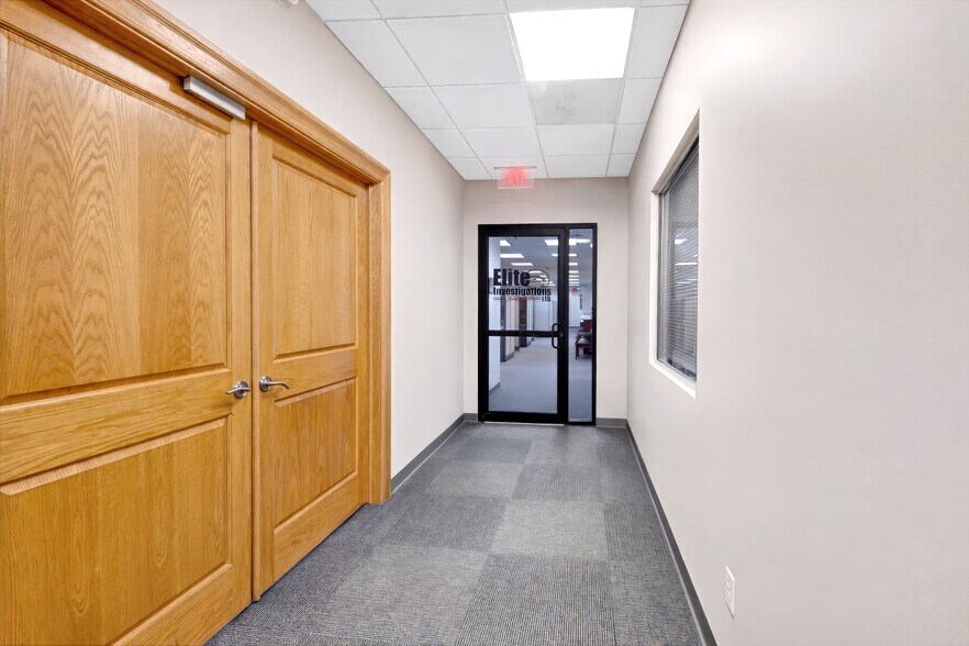 More Photos Of 2001 Central Park Ave, Yonkers Office For Sale