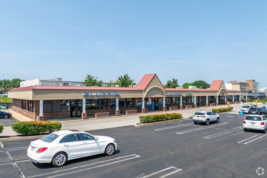 More Photos Of 2864 Dekalb Pike, Norristown Unknown For Lease