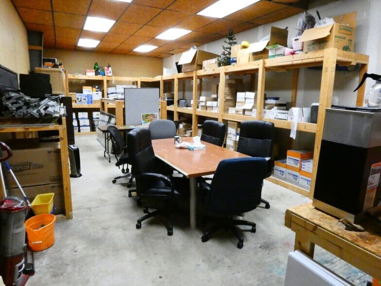 More Photos Of 5707-5719 Jenny Lind Rd, Fort Smith Storefront Retail Office For Sale