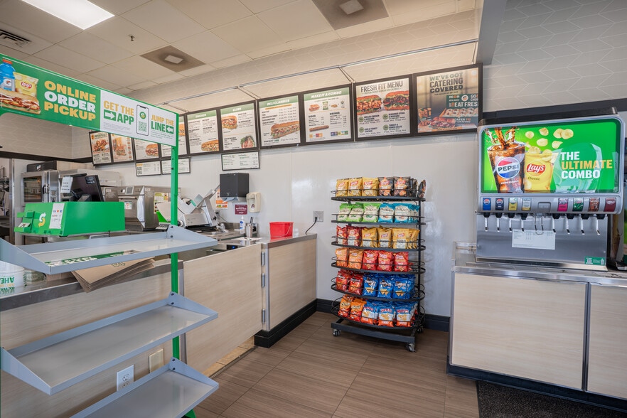 More Photos Of 571 S Idaho St, Wendell Fast Food For Sale