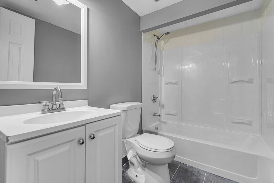 More Photos Of 122 Chestnut St, Springfield Apartments For Sale