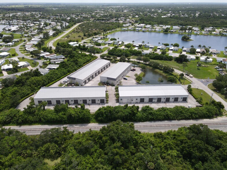 More Photos Of 9599 Barber St, Sebastian Warehouse For Lease