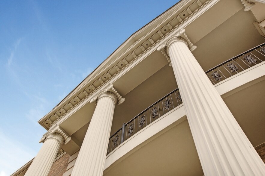 More Photos Of 1222 16th Ave S, Nashville Office For Lease