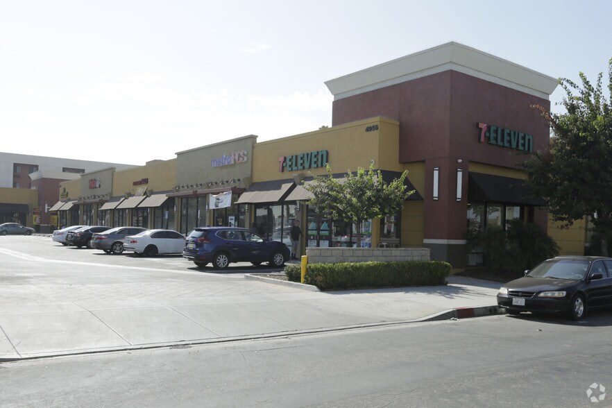 More Photos Of 4956 W Century Blvd, Inglewood Freestanding For Lease
