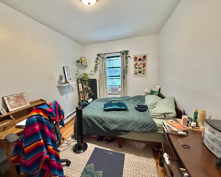 More Photos Of 498 Classon Ave, Brooklyn Apartments For Sale