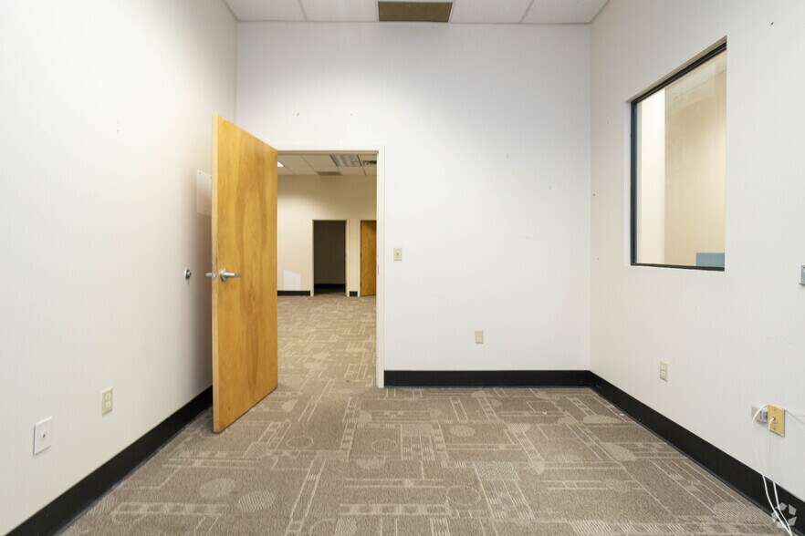 Photo of 1st Floor Ste 14