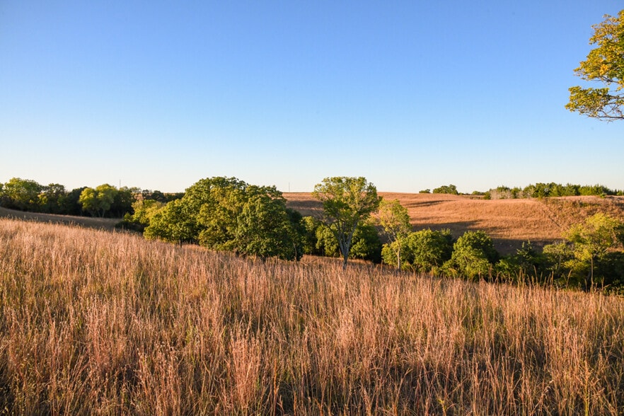 More Photos Of 0000 00000 Hi-View Dr, Manhattan Land For Sale