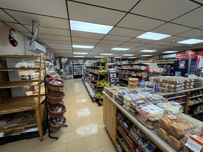More Photos Of 346 Route 711, Jones Mills Convenience Store For Sale