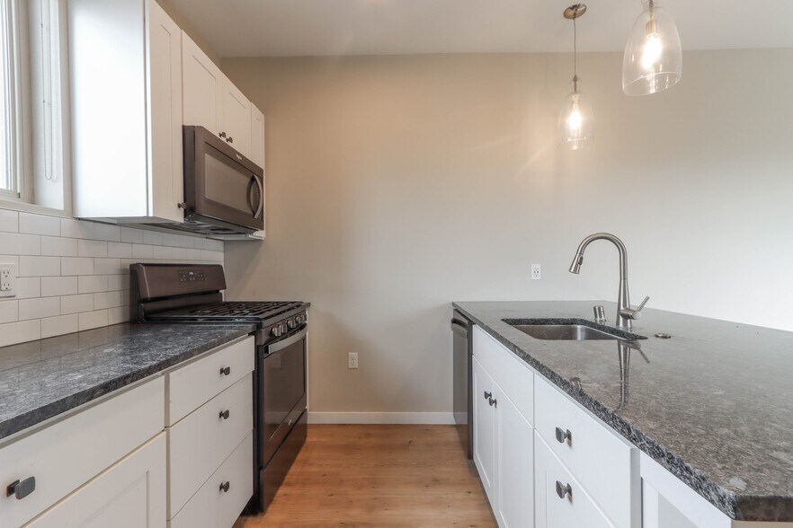 More Photos Of 610 Junction Rd, Madison Apartments For Sale