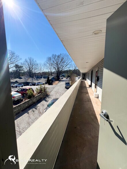 More Photos Of 6667 Vernon Woods Dr, Atlanta Medical For Lease