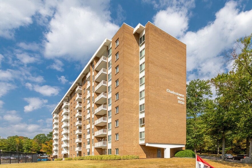 More Photos Of 8150 Lakecrest Dr, Greenbelt Apartments For Sale