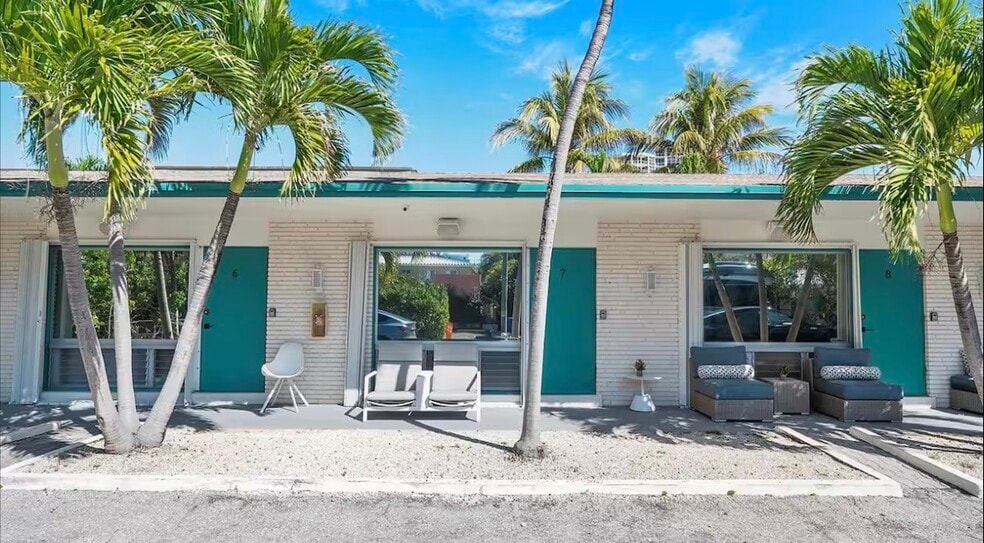 More Photos Of 333 Palm St, Hollywood Apartments For Sale