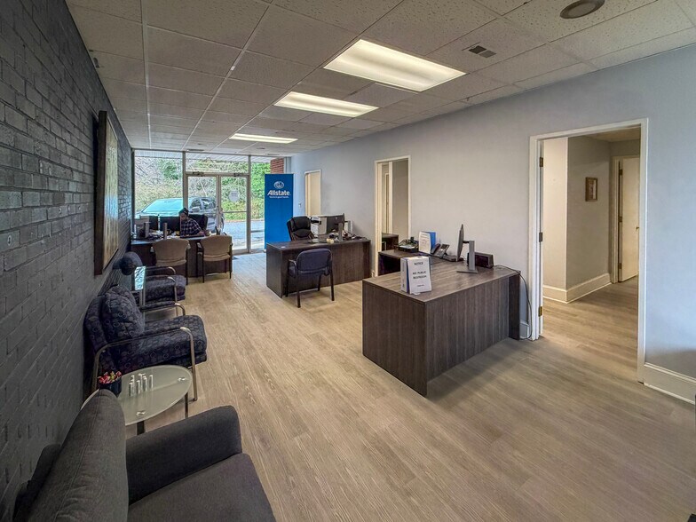 More Photos Of 1509-1525 Dale Earnhardt Blvd, Kannapolis Office For Sale