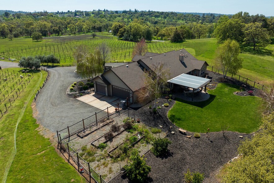 More Photos Of 7505 Wise Rd, Auburn Winery Vineyard For Sale