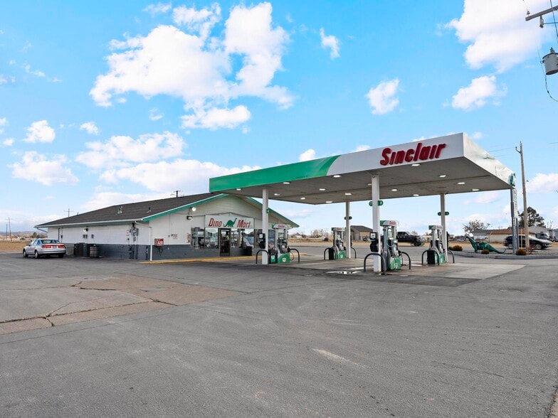 More Photos Of 5500 W 5500 S, Hooper Service Station For Sale