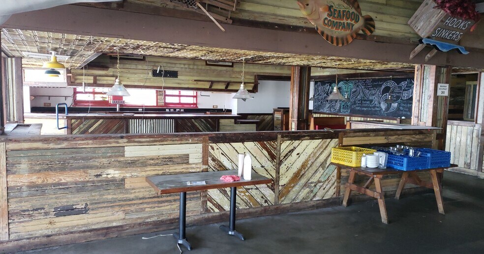 More Photos Of 230 Portofino Way, Redondo Beach Restaurant For Lease