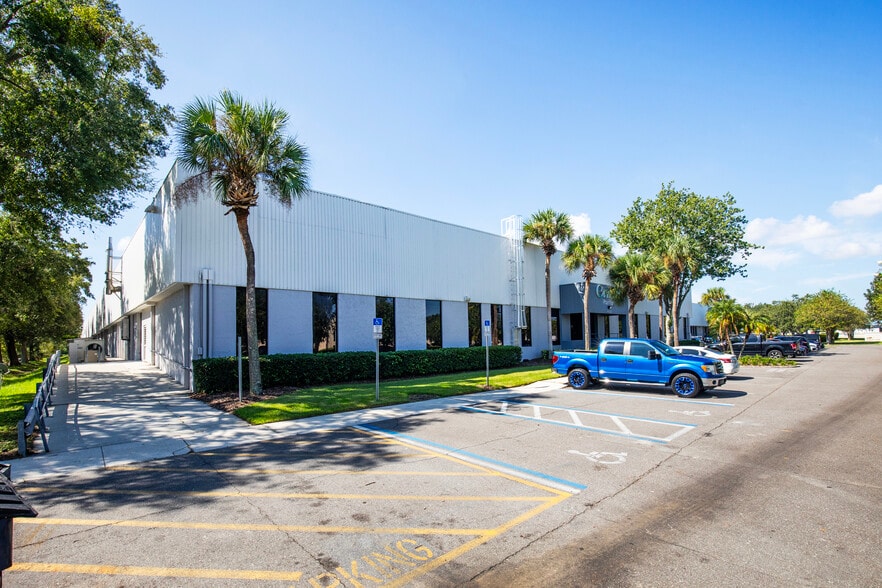 More Photos Of 4640-4670 L B Mcleod Rd, Orlando Unknown For Lease
