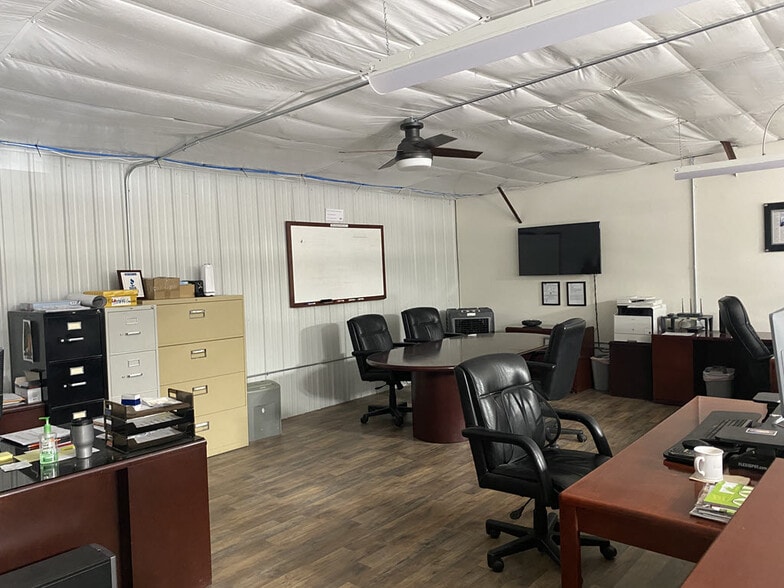 More Photos Of 341 1st St, Mead Warehouse For Sale