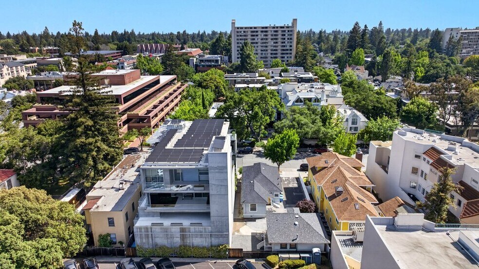 More Photos Of 640 Waverley St, Palo Alto Loft Creative Space For Sale