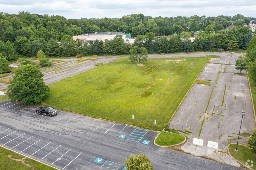 More Photos Of 4351 Pennell Rd, Aston Township Unknown For Lease