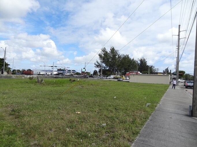 More Photos Of 13510 NW 27th Ave, Miami Land For Lease