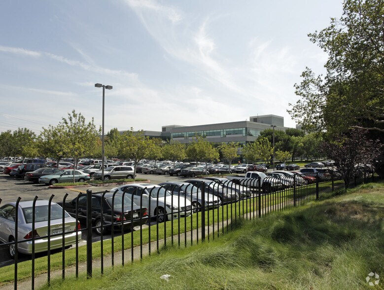 More Photos Of 1980 Saturn St, Monterey Park Office For Sale