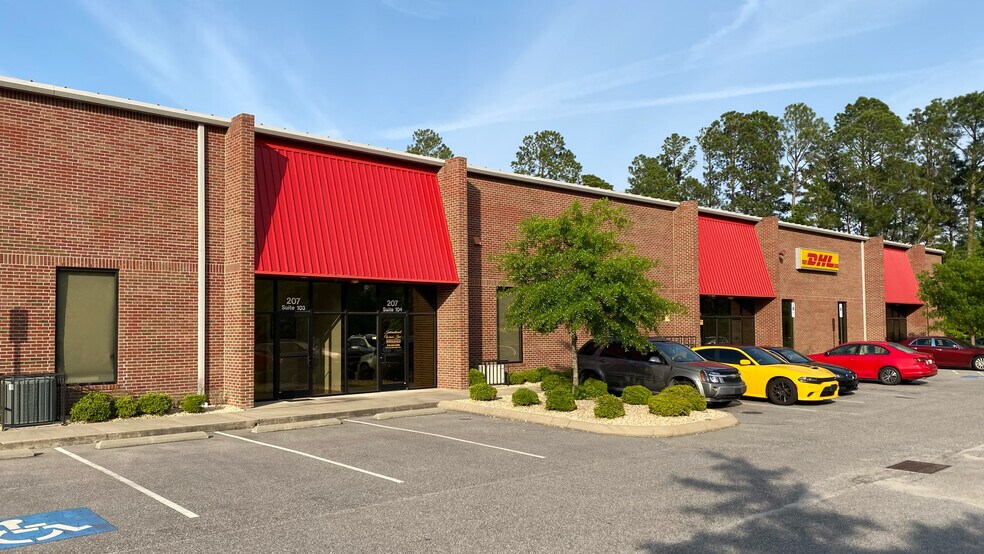 Primary Photo Of 207 Airport Rd, Fayetteville Light Manufacturing For Lease
