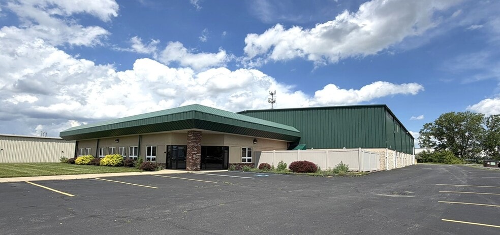 Primary Photo Of 7156 Sulier Dr, Temperance Manufacturing For Sale