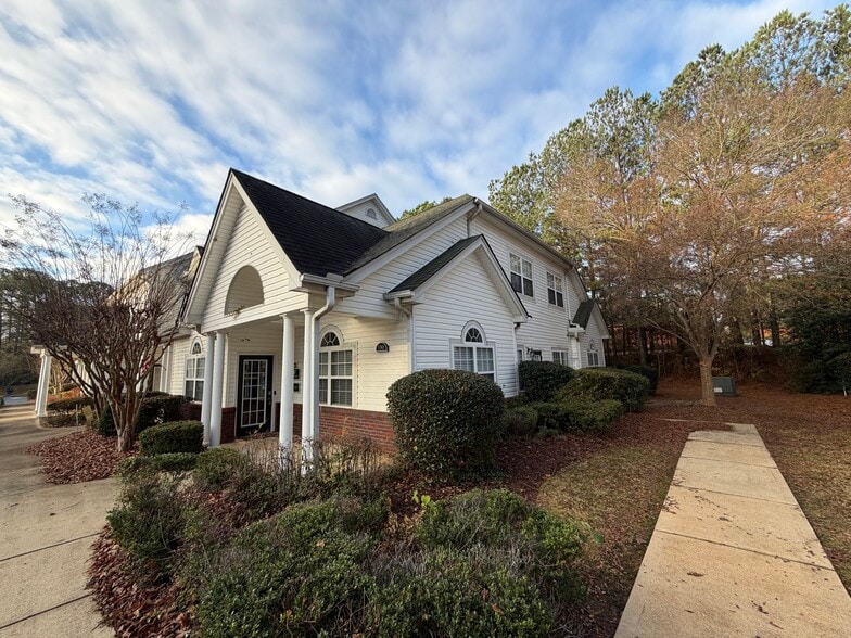 Primary Photo Of 965 Piedmont Rd NE, Marietta Office For Lease