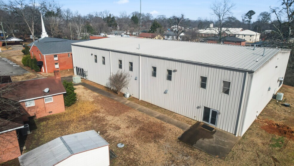 More Photos Of 2117 Church St, Cottondale Religious Facility For Sale