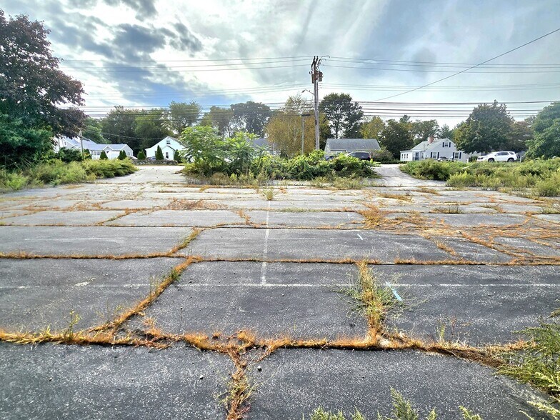 More Photos Of 420 Long Hill Rd, Groton Medical For Sale