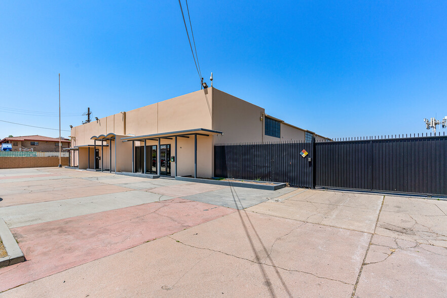 Primary Photo Of 5435 Peck Rd, Arcadia Manufacturing For Sale