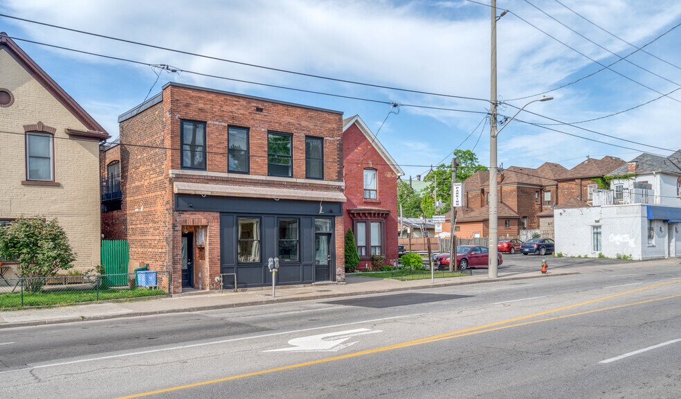 More Photos Of 52 Barton St E, Hamilton Storefront Retail Residential For Sale