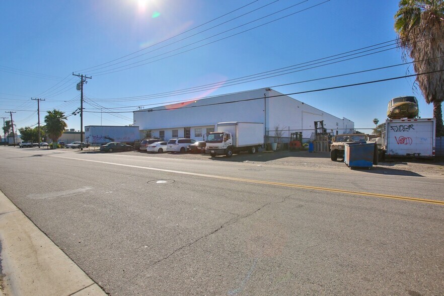 More Photos Of 1315 S Claudina St, Anaheim Warehouse For Lease