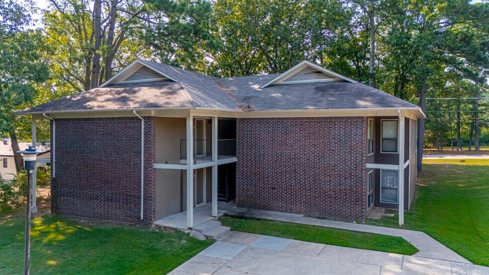 More Photos Of 1810 Bishop Rd, Bryant Apartments For Sale