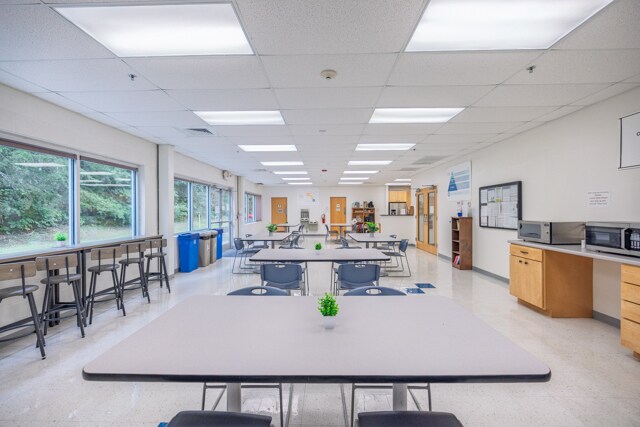 More Photos Of 230 Sardis Rd, Asheville Distribution For Sale