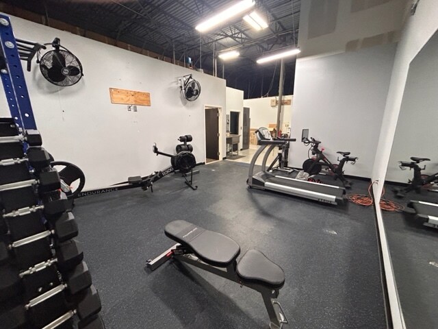 More Photos Of 825 Franklin Ct SE, Marietta Distribution For Lease